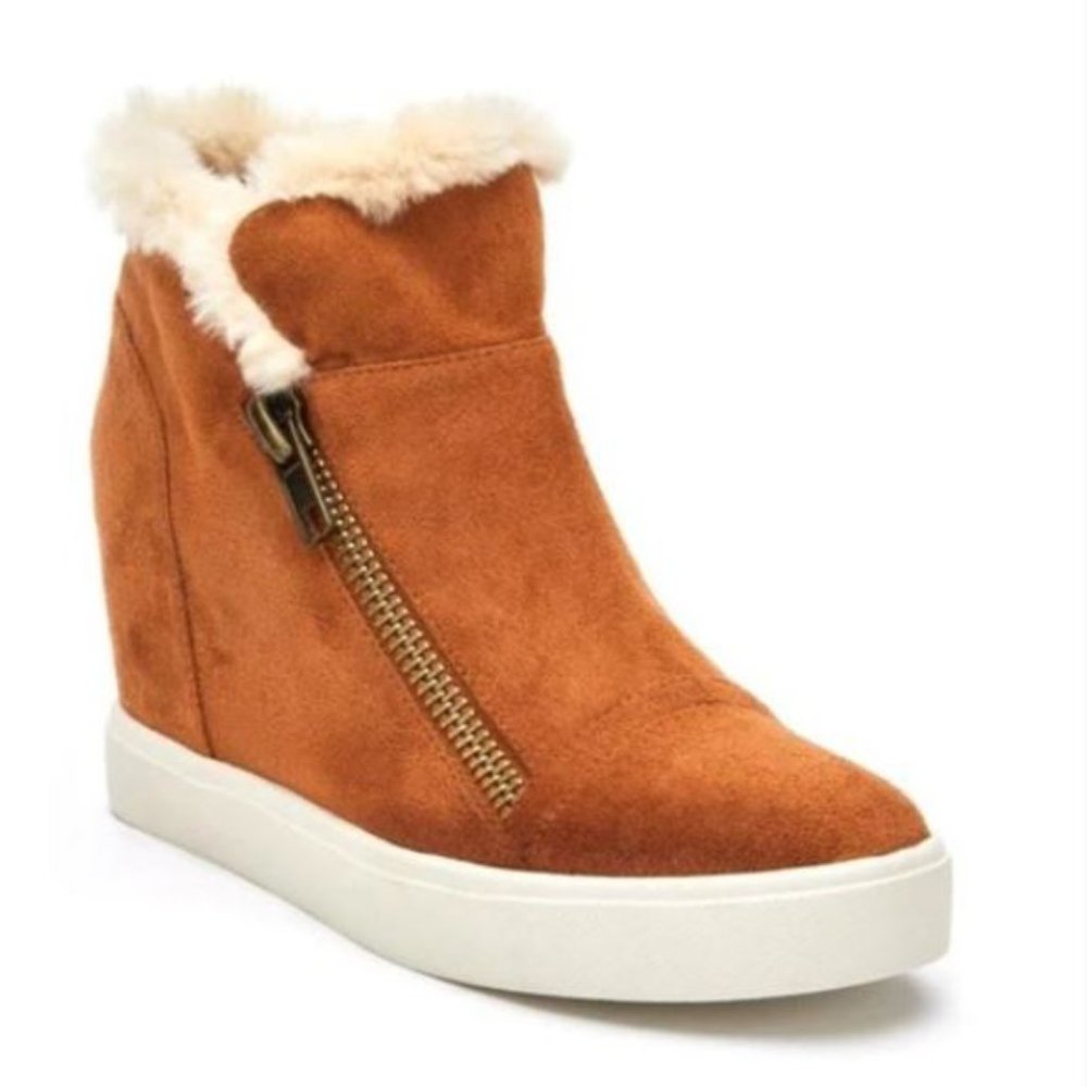 Coconuts suede wedges